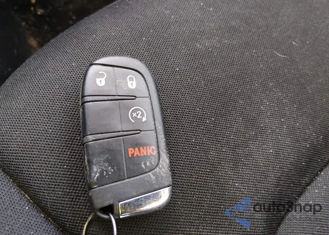 2021 Jeep Renegade Latitude 4X4 из США, поврежденный, VIN ZACNJDBB6MPN17549